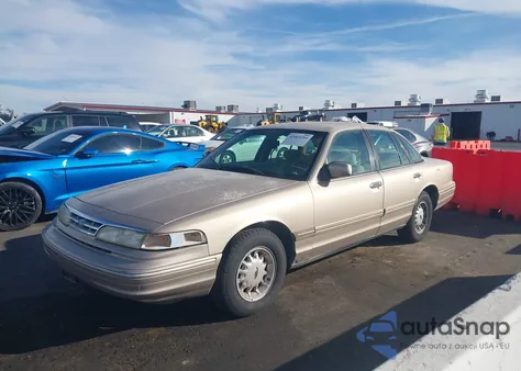 1997 Ford Crown Victoria Lx из США, поврежденный, VIN 2FALP74W4VX179691